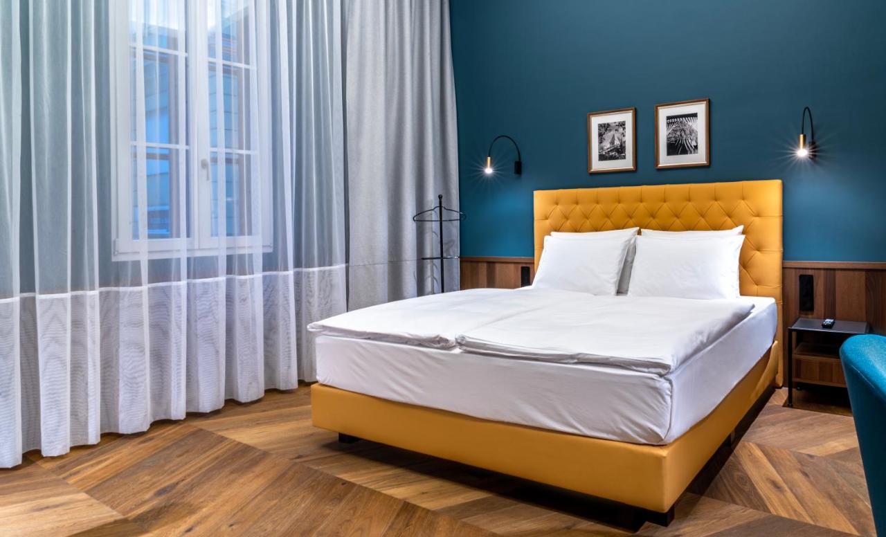 Palatinus Boutique Hotel 佩奇 外观 照片